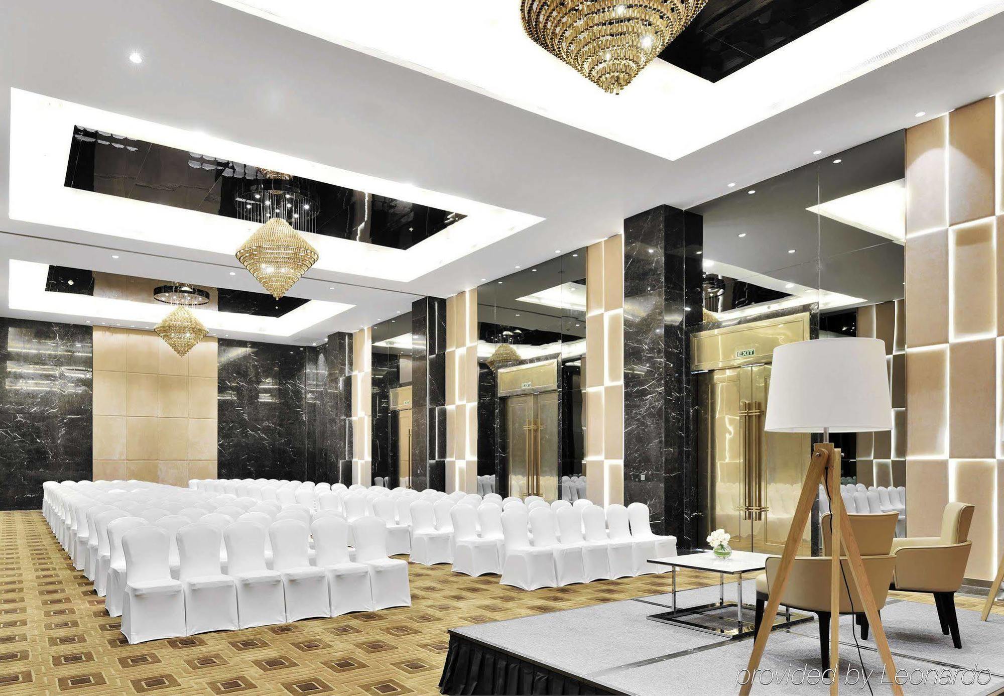 Renaissance Lucknow Hotel, Gomti Nagar Esterno foto